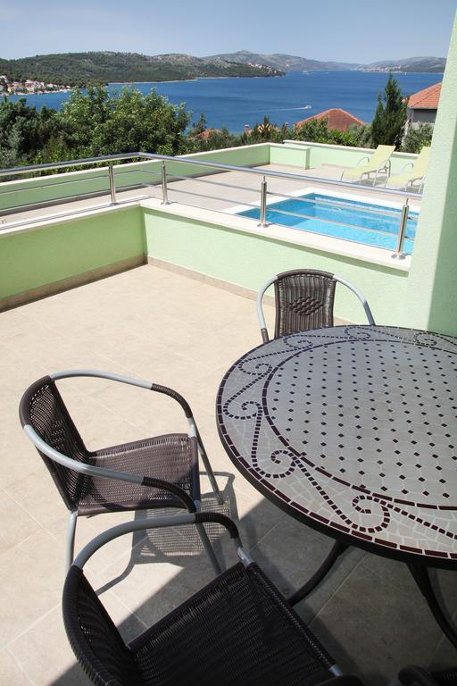 Apartments Delta Trogir Eksteriør billede