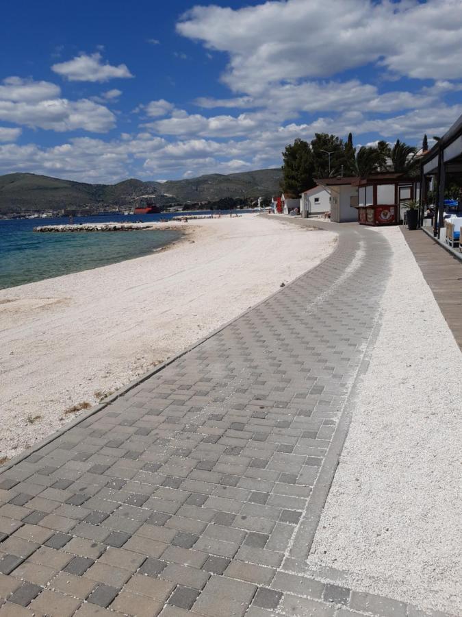 Apartments Delta Trogir Eksteriør billede